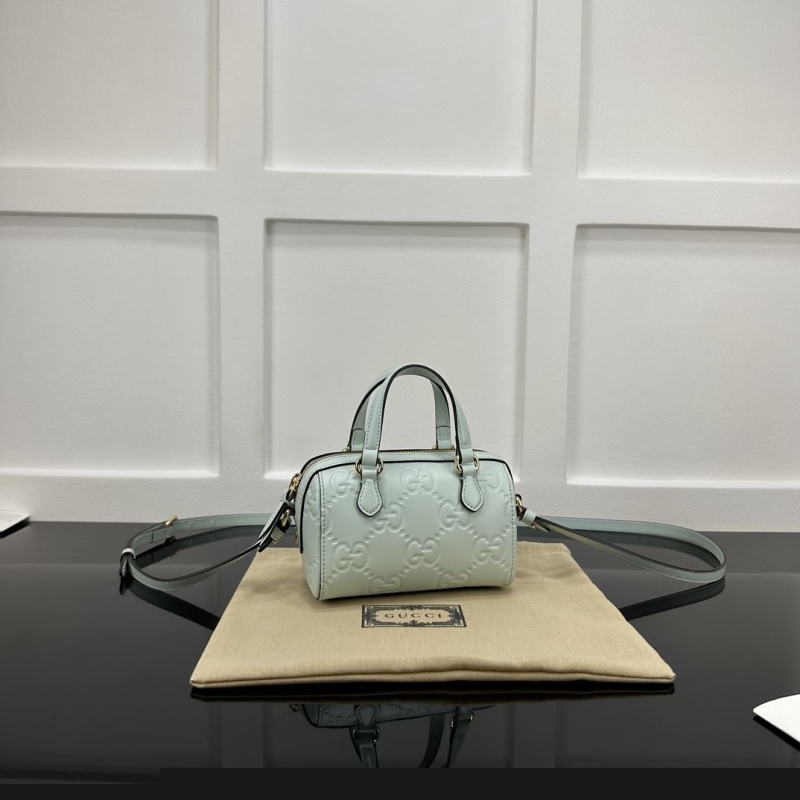 G*u*i speedy bags